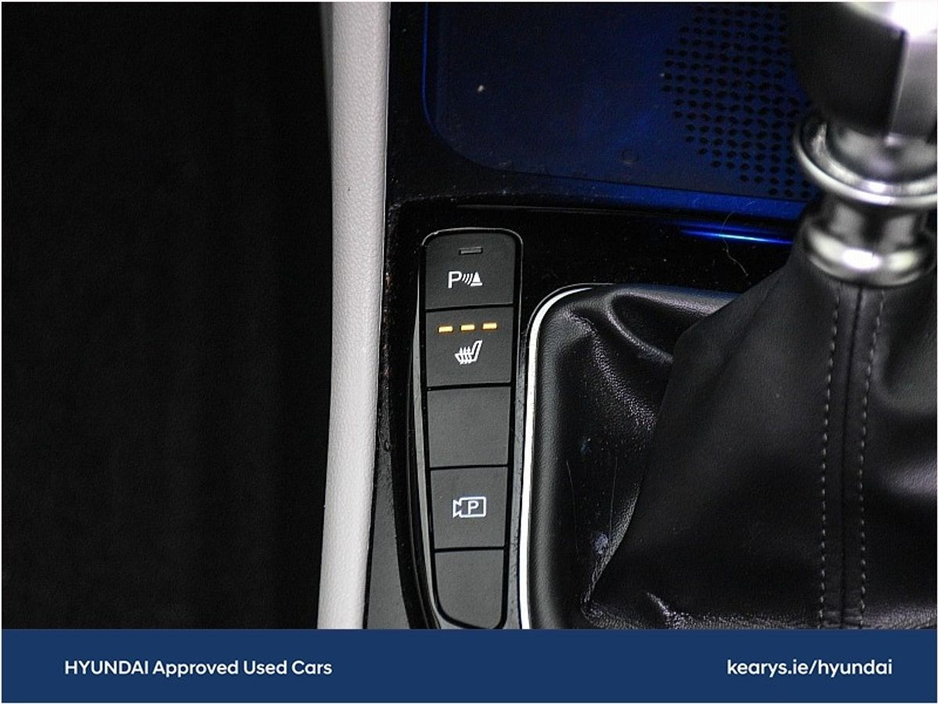 2022 Hyundai Tucson - image 15