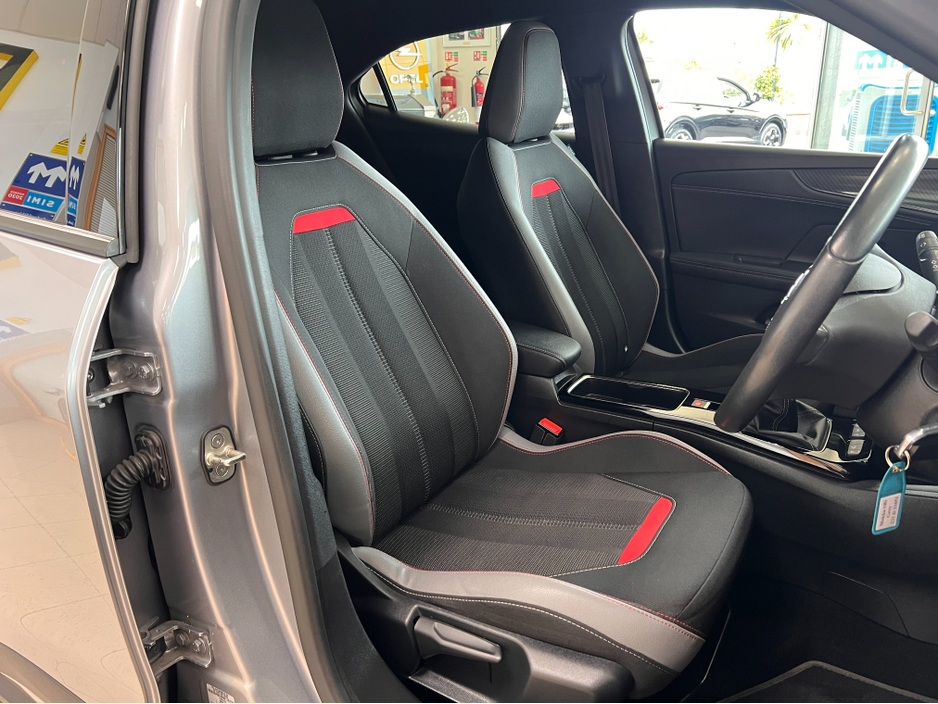 2023 Opel Mokka - image 4