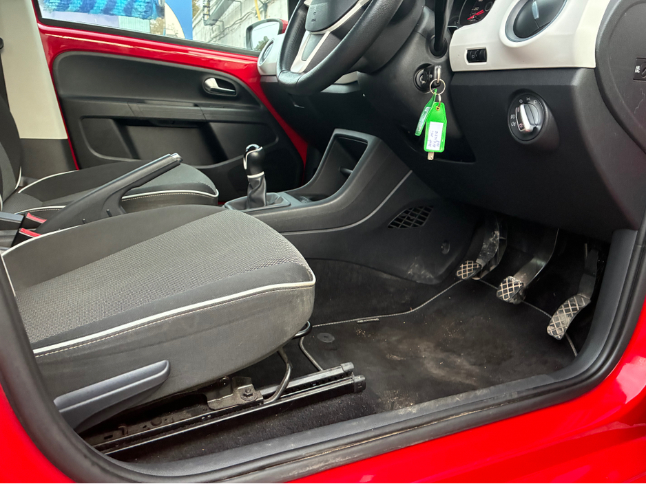 2016 SEAT Mii 1.0 75HP SE 4DR €8,400