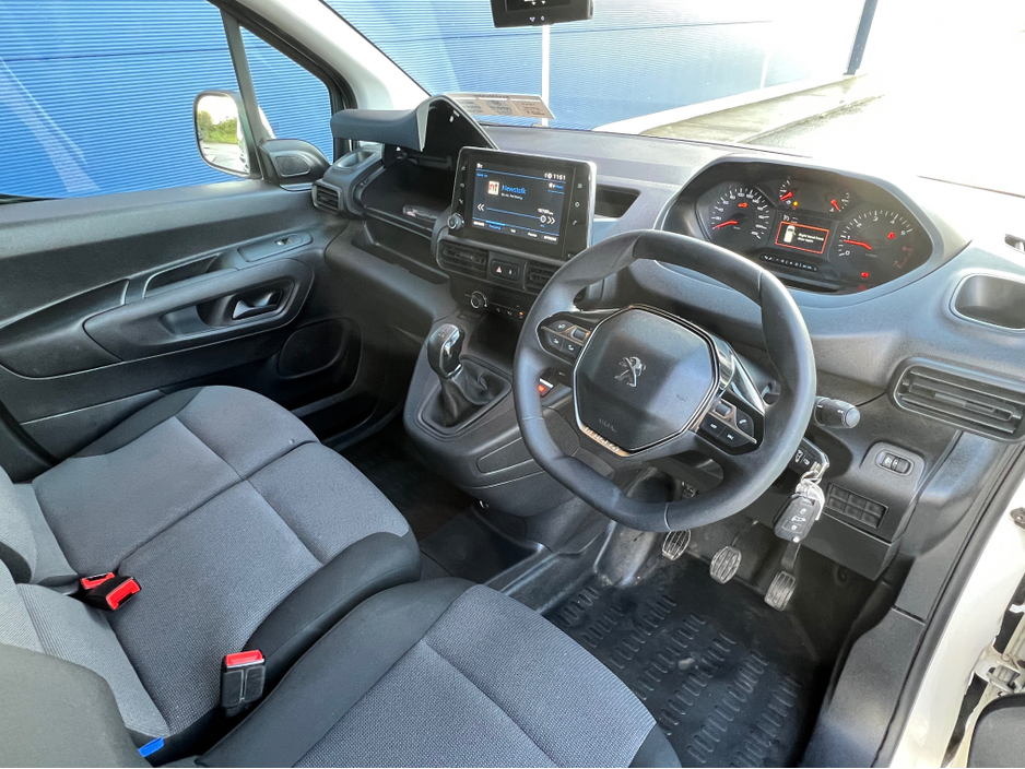 2020 Peugeot Partner PROF PLUS 1.5 BLUE HDI 100 3DR €8,900