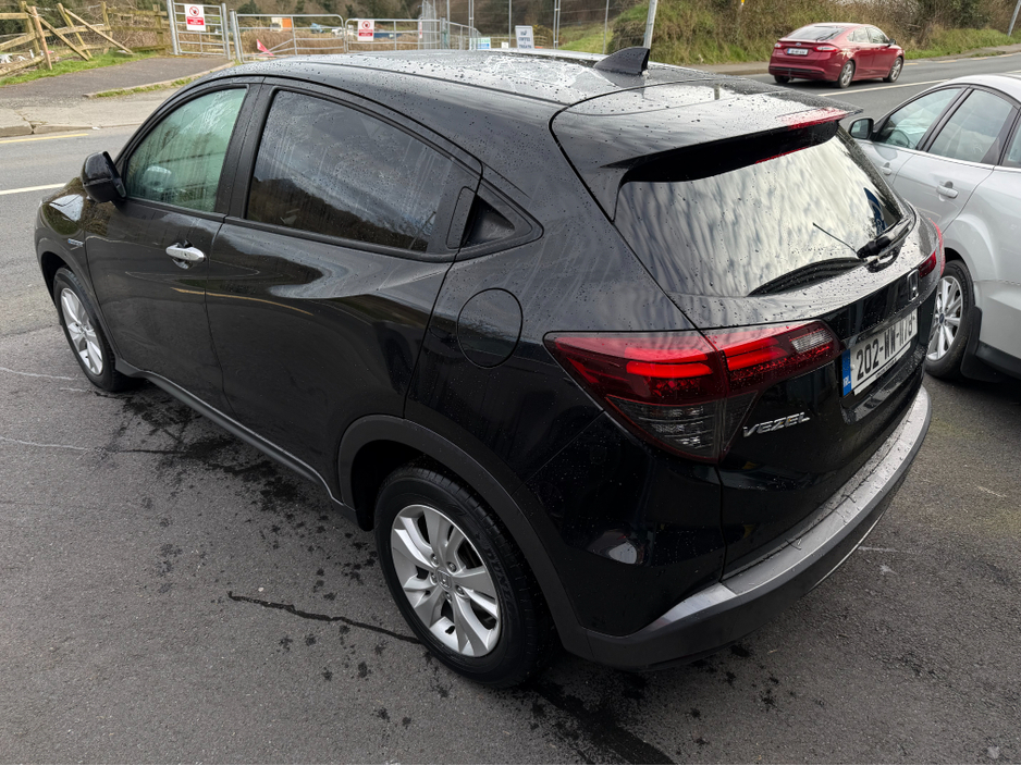 2020 Honda Vezel - image 7