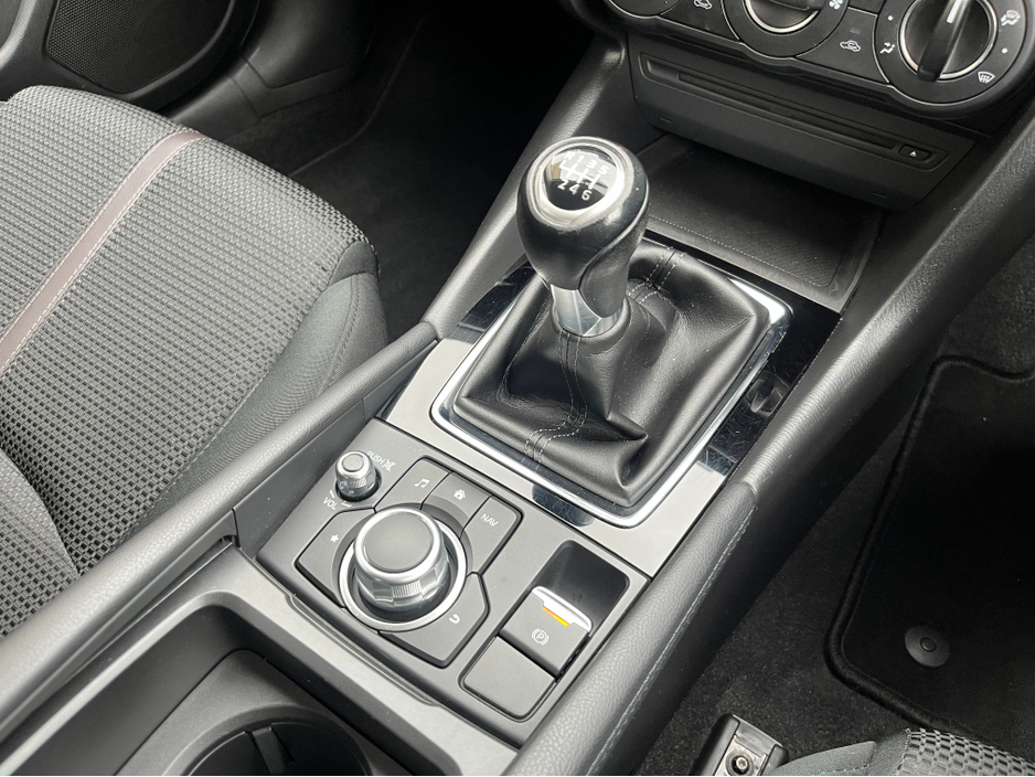 2017 Mazda Mazda3 - image 16