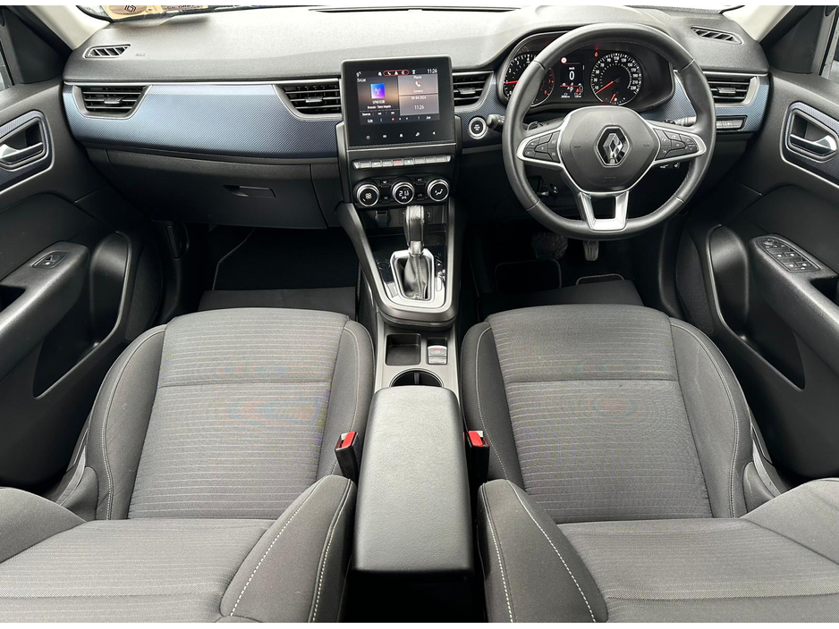 2023 Renault Arkana - image 15