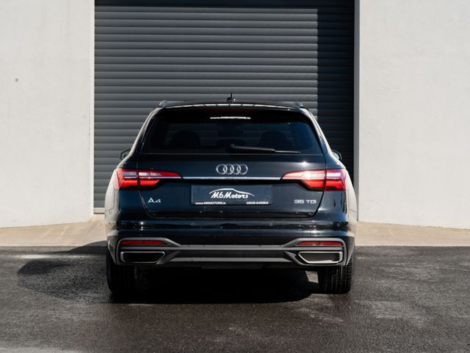 2020 Audi A4 - image 5