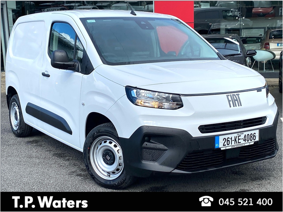 2026 Fiat Doblo - image 13
