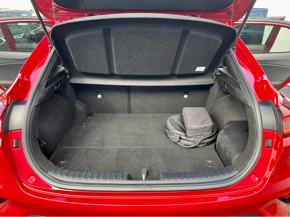 2023 Kia XCeed - image 24