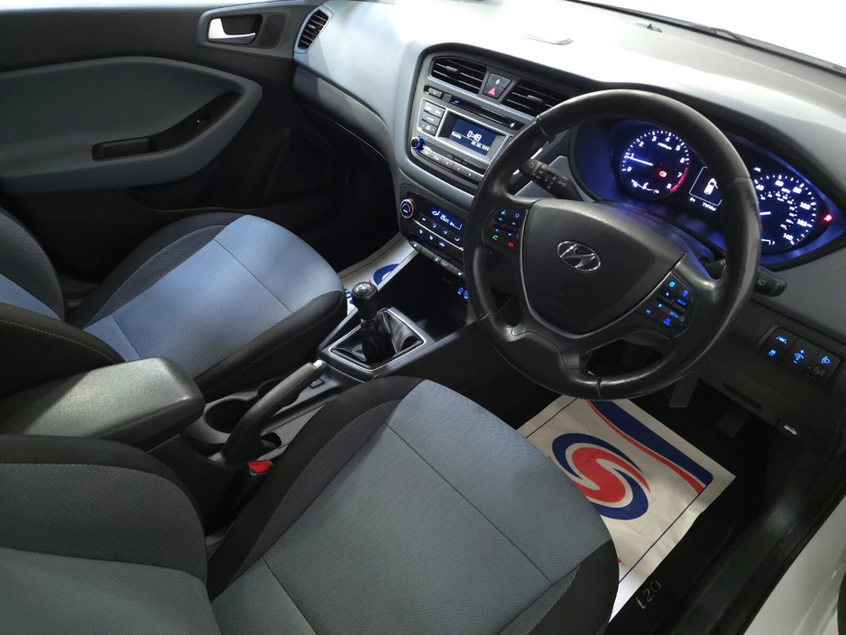 2015 Hyundai i20  €10,950