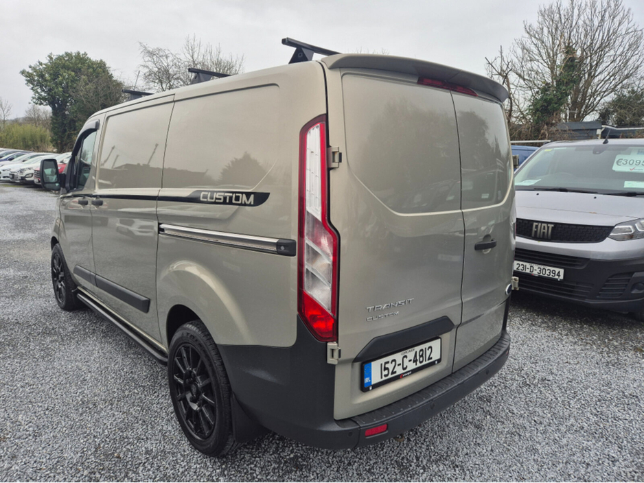 2015 Ford Transit Custom - image 19