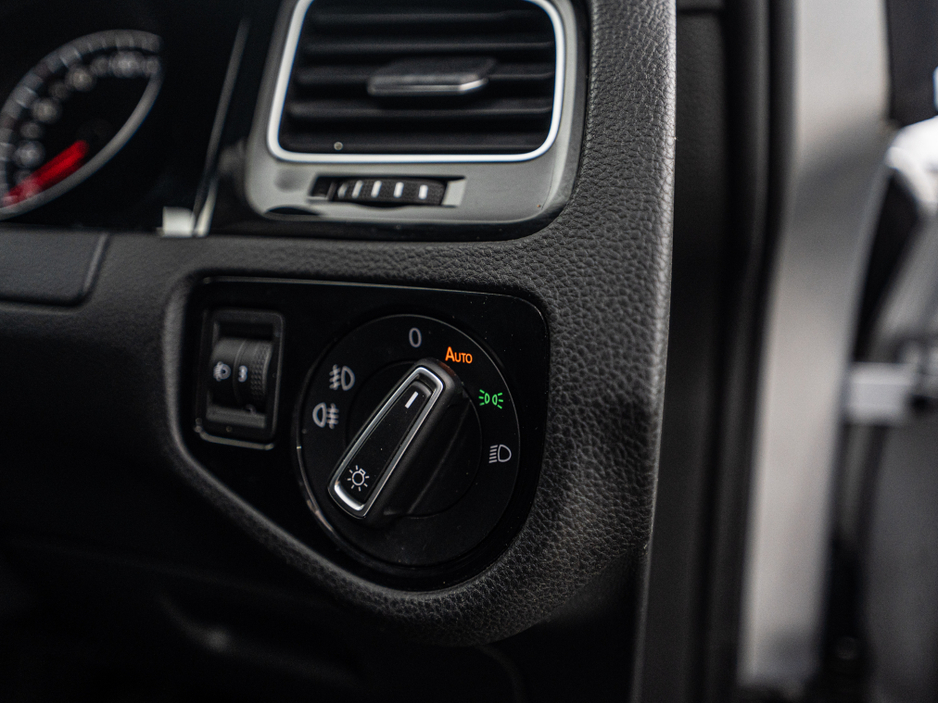 2017 Volkswagen Golf 2017 Golf 1.2tsi HIGHLINE/High spec/1yr warranty €16,888