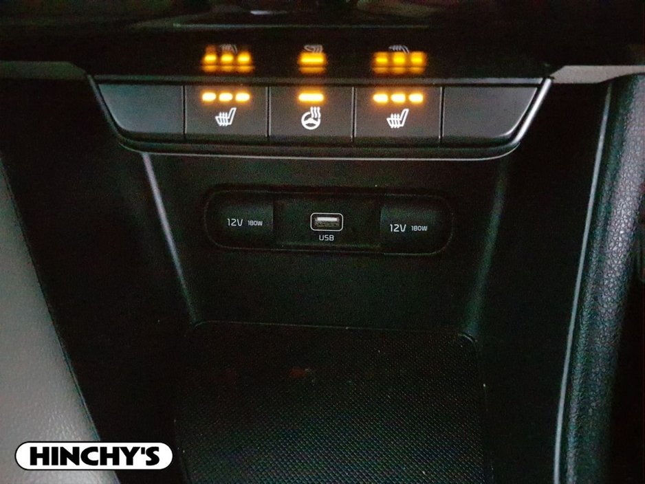 2018 Kia Sportage - image 24