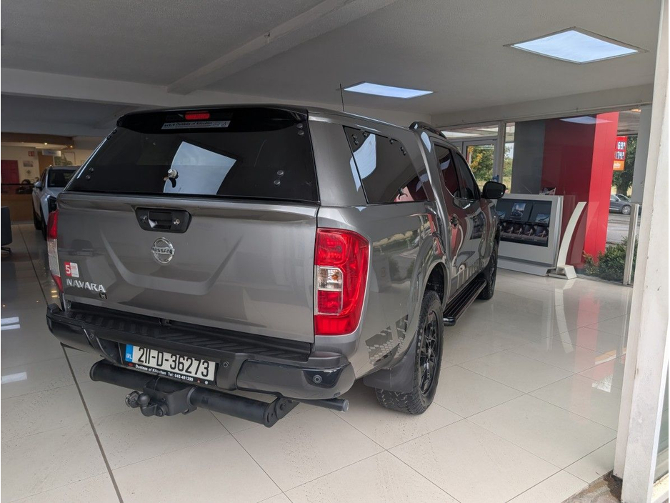 2021 Nissan Navara - image 4