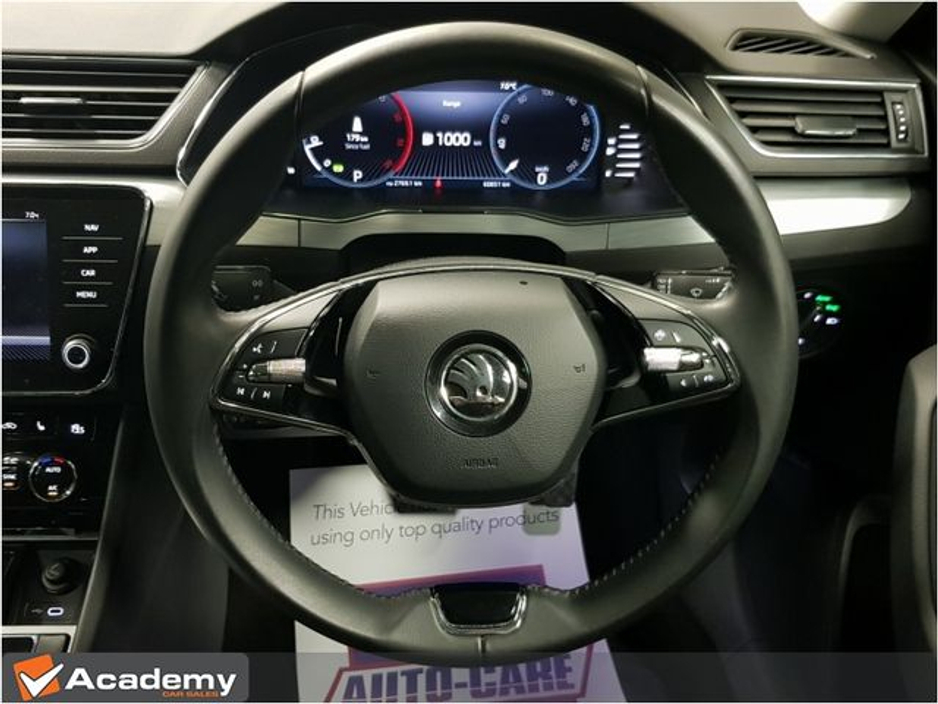 2024 Skoda Superb - image 17