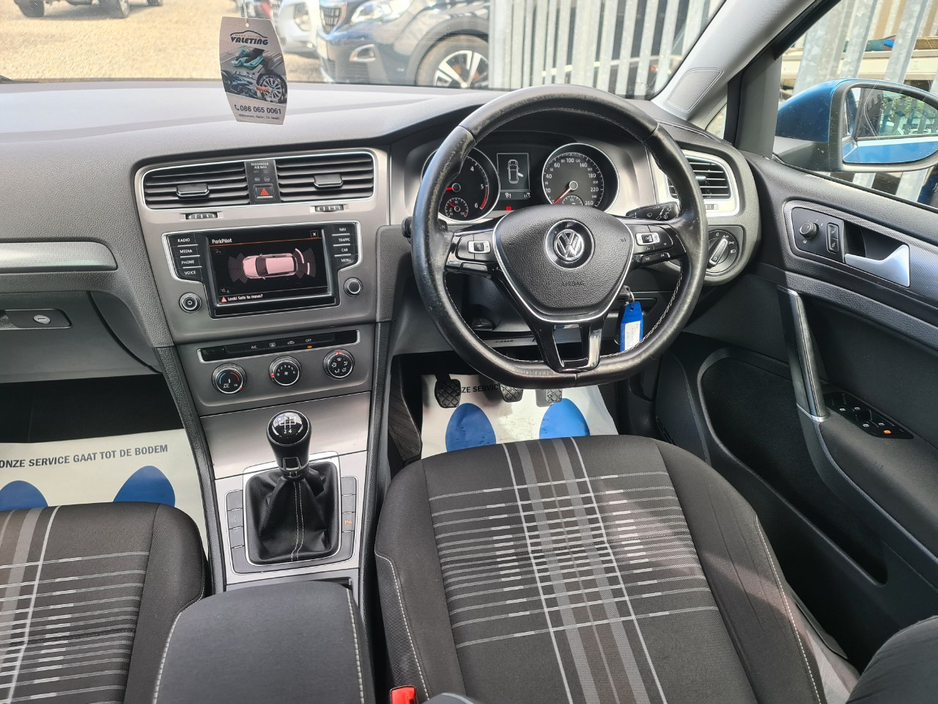 2016 Volkswagen Golf - image 7