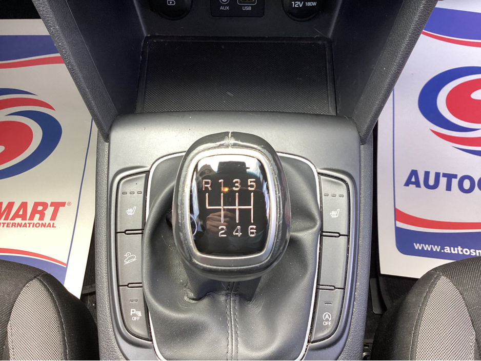 2019 Hyundai Kona - image 13