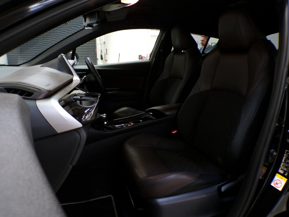 2018 Toyota C-HR 2018*51,000 MILES*HYBRID SPORT TOYOTA C-HR SELF CHARGING 1.8 AUTOMATIC*FANTASTIC CONDITION GREAT ON FUEL, POWER, COMFORT WITH A LOT OF SPACE ALL COMBINED FOR A FANTASTIC DRIVE. CAR COMES WITH FULL SAF €19,900