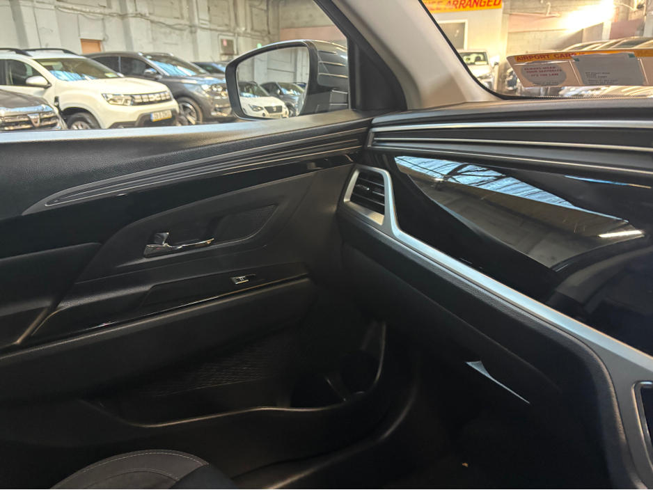 2023 Ssangyong Korando - image 11