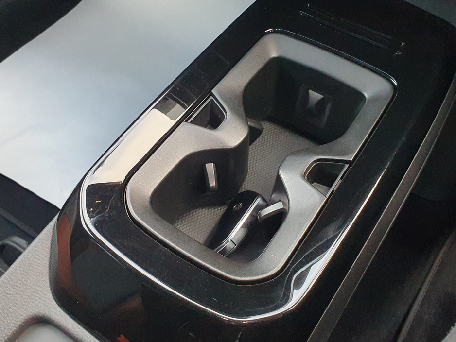 2021 Volkswagen ID.4 PRO PERFORMANCE FULLY ELECTRIC NCT 03/27 FINANCE AVAILABLE €90 PER WEEK HEATED STEERING WHEEL/ HEATED SEATS/ SAT NAV/ TOUCH SCREEN/ ANDROID AUTO/ APPLE CAR PLAY/ REVERSE CAMERA/ HISTORY CHECKED €19,900