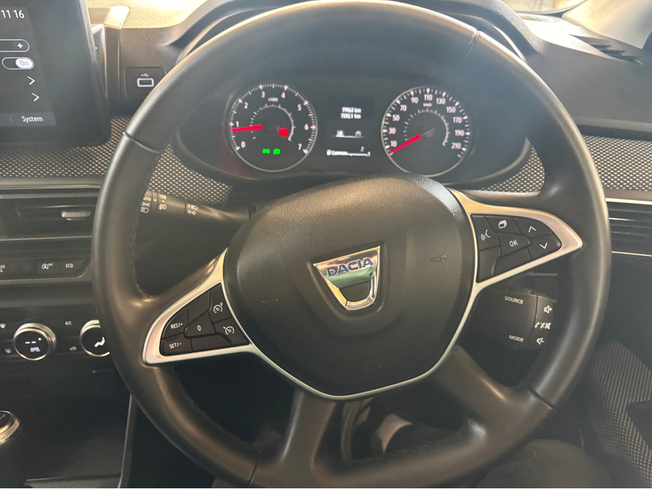 2022 Dacia Jogger - image 7