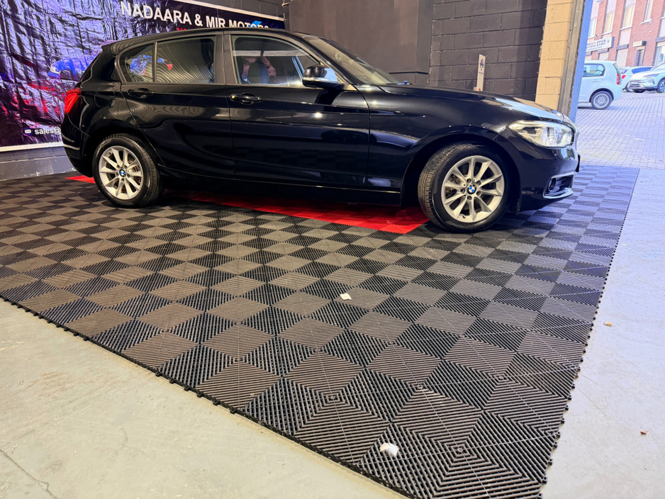 2015 BMW 1 Series BMW 118i M-sport Automatic (Half leather interior) €12,699