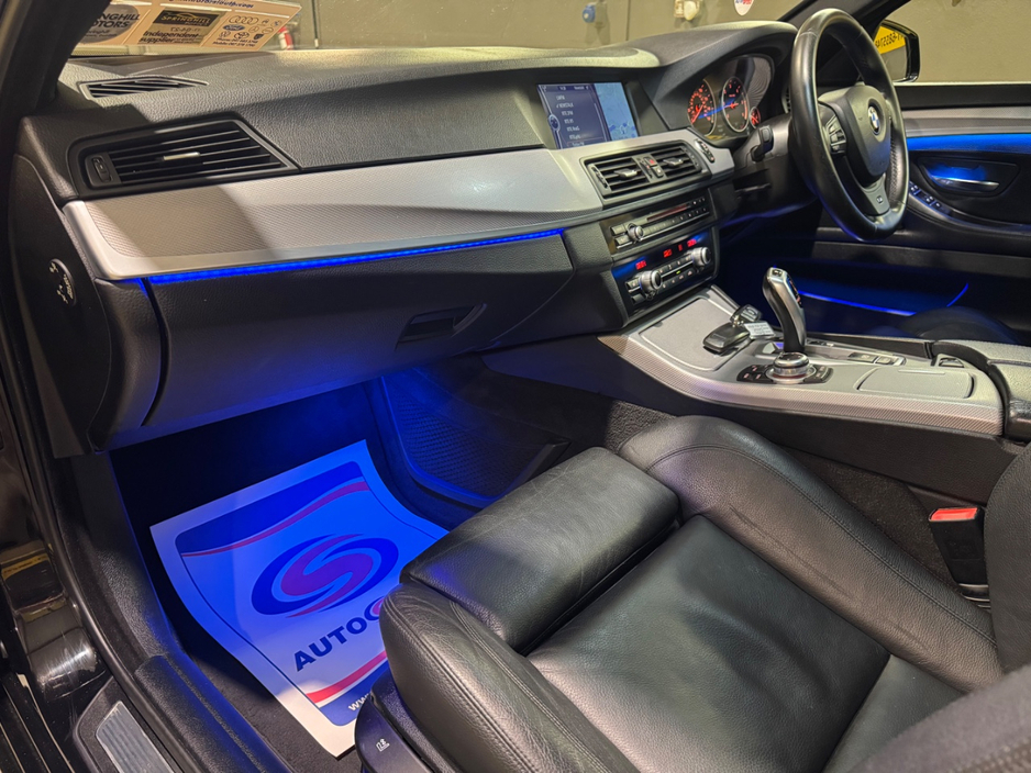 2012 BMW 5 Series - image 17