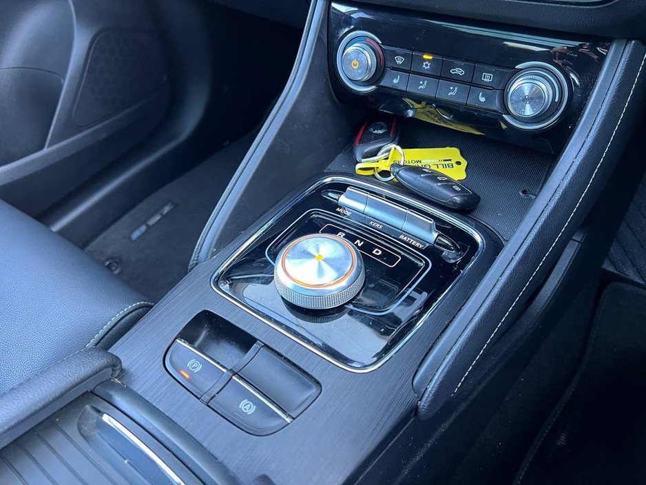 2021 MG ZS - image 13