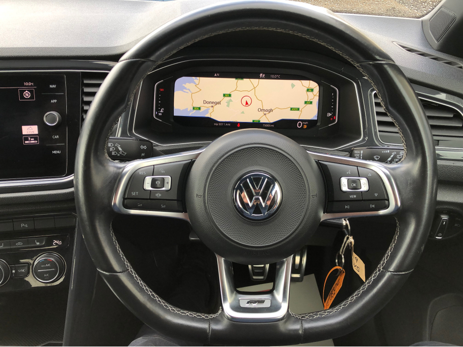 2019 Volkswagen T-Roc - image 10