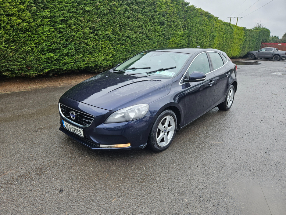 2016 Volvo V40 2.0 D2 SE NAV 120BHP 5DR 40 SERIES €8,450
