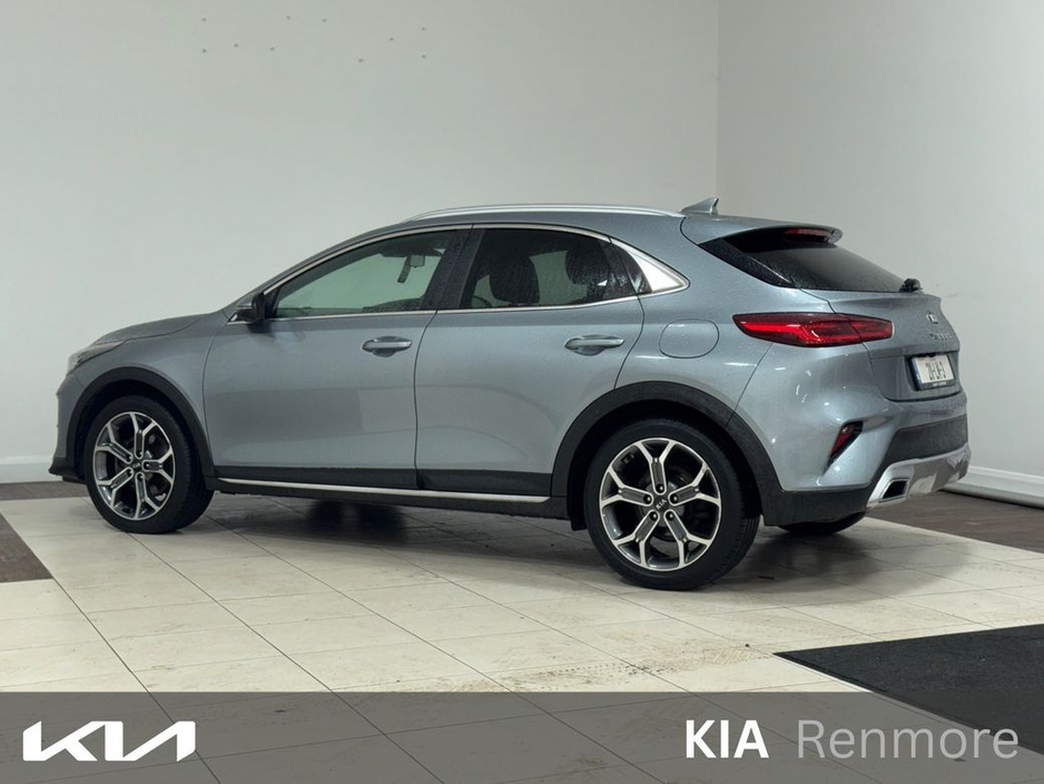 2021 Kia XCeed - image 14