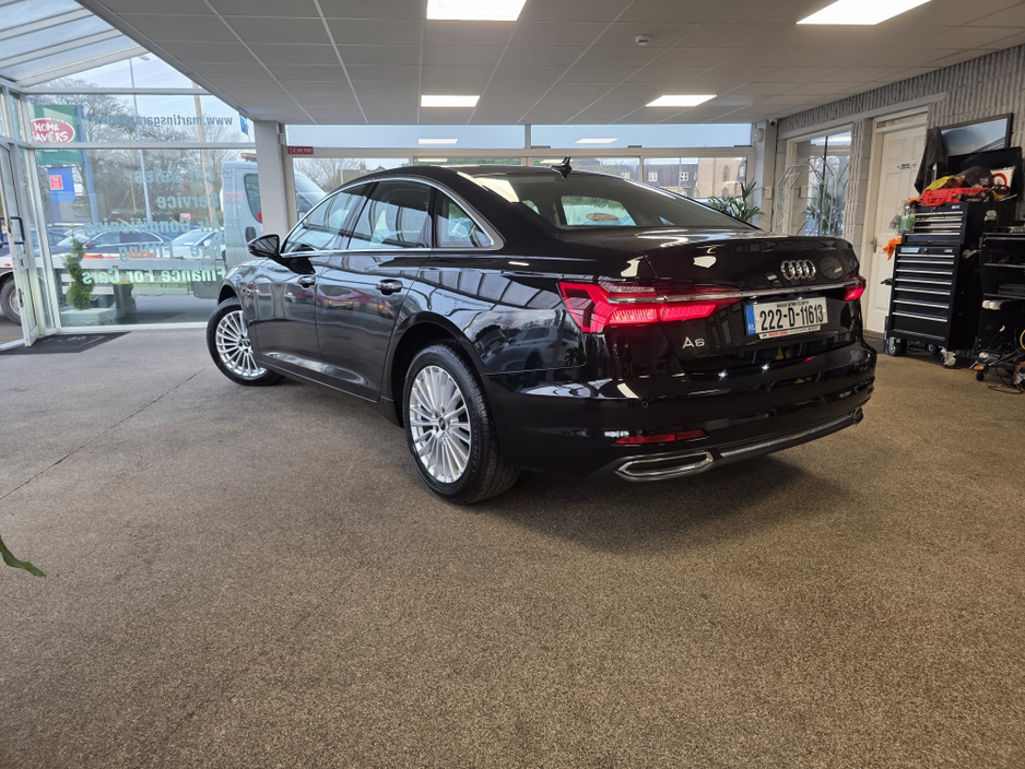 2022 Audi A6 - image 7