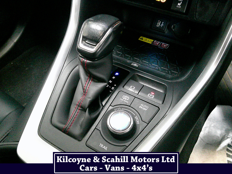 2023 Toyota Rav4 - image 26