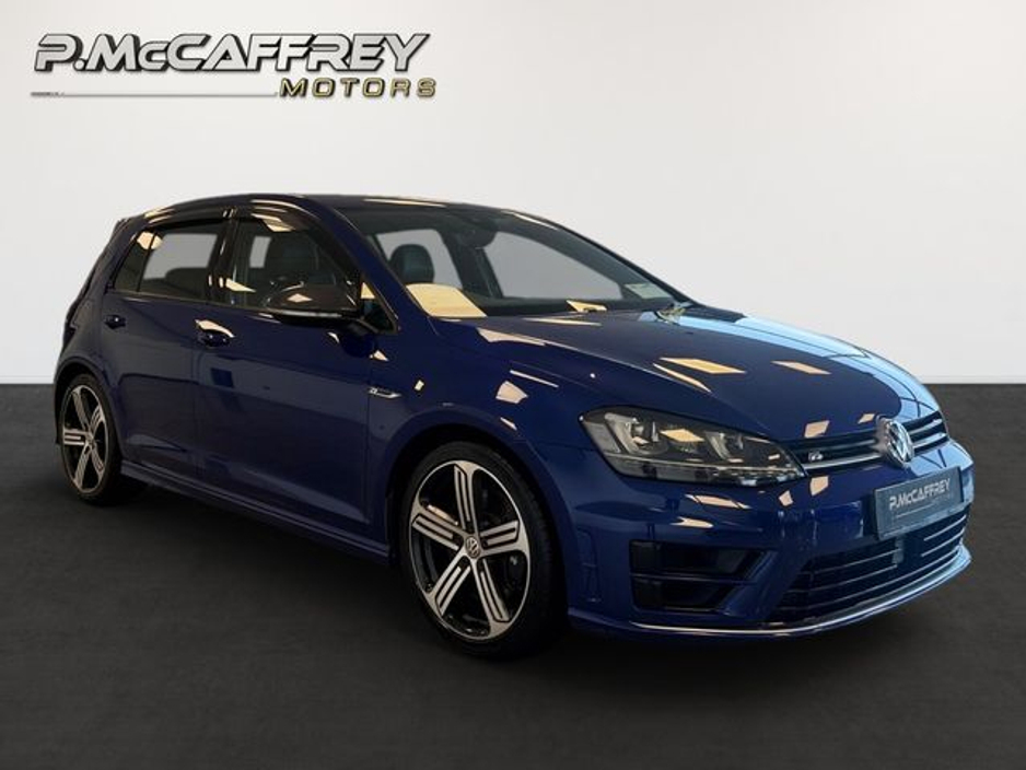 2016 Volkswagen Golf - image 3