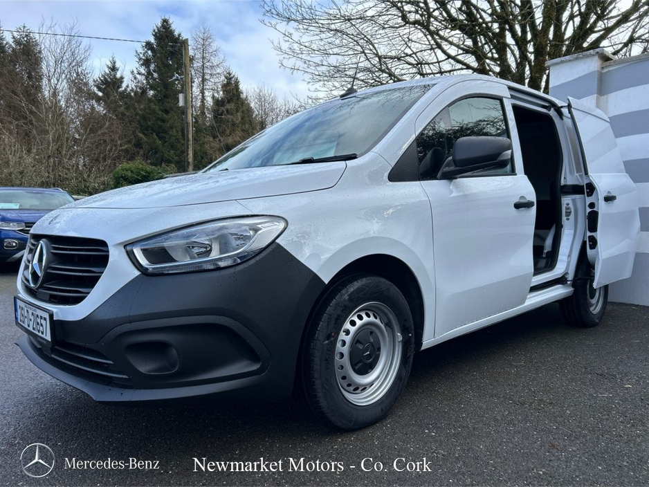 2026 Mercedes-Benz Citan - image 16