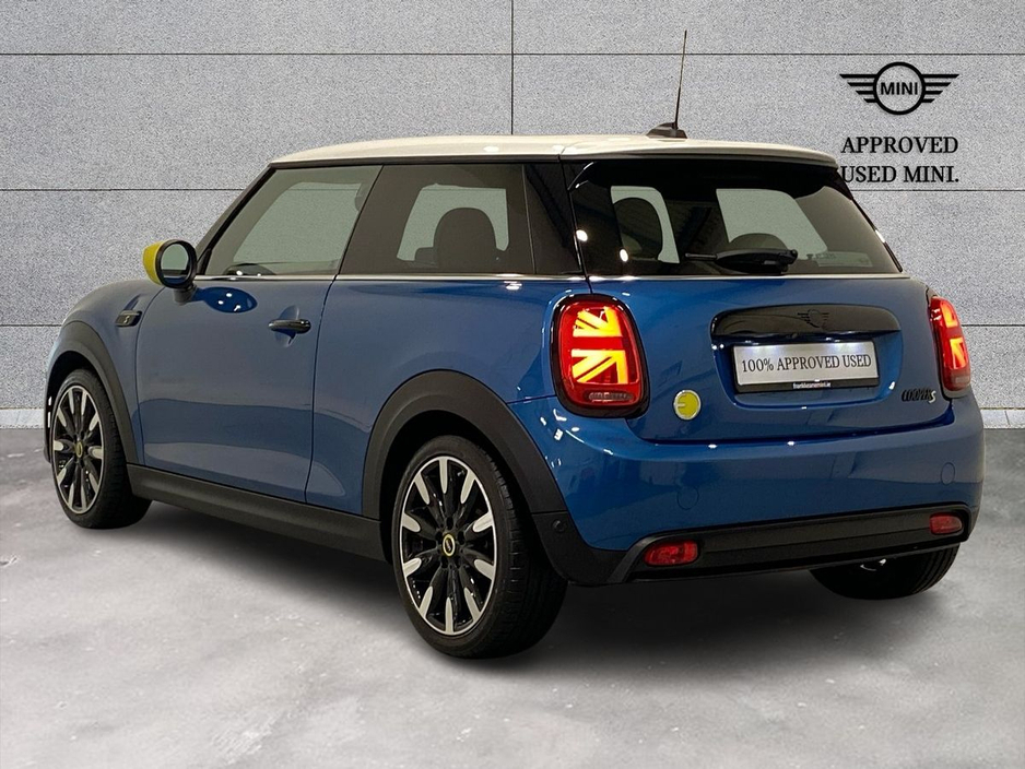 2023 MINI Hatch Electric Level 3