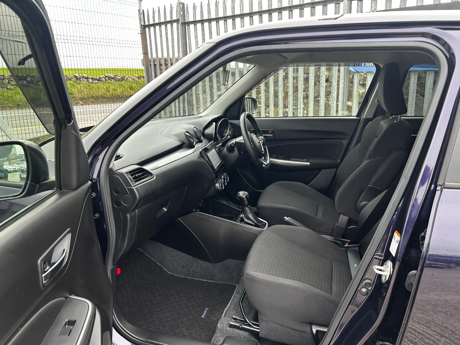 2020 Suzuki Swift - image 7