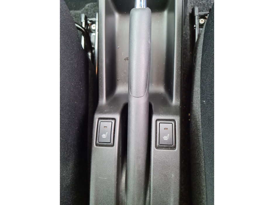 2025 Suzuki Swift - image 14