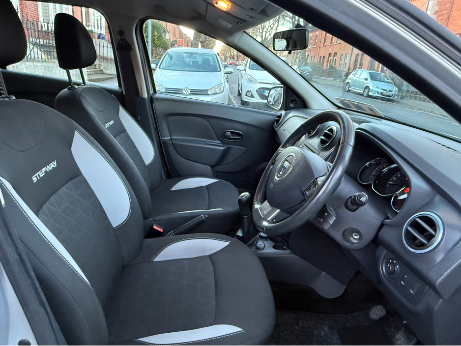 2016 Dacia Sandero Stepway 1.5dci Signature, New Nct 01/2028, New Timing Belt, Bluetooth, Cruise Control, A/C, Ideal Family Car, Very Reliable Hatchback, Service & Warranty Included, SIMI Dealer, €6,950