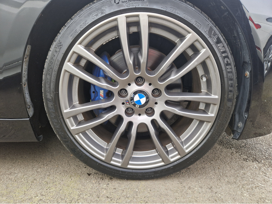 2013 BMW 3 Series - image 43