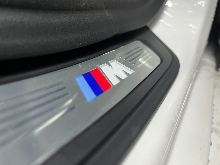 2019 BMW 5 Series €28950 2019 BMW 520D 523D ESTATE TOURING M SPIRIT 2.0 AUTOMATIC / CRUISE CONTROL / REVERSE CAMERA / ELECTRIC SEATS AND MORE €28,950