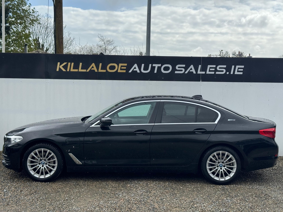 2019 BMW 5 Series - image 6