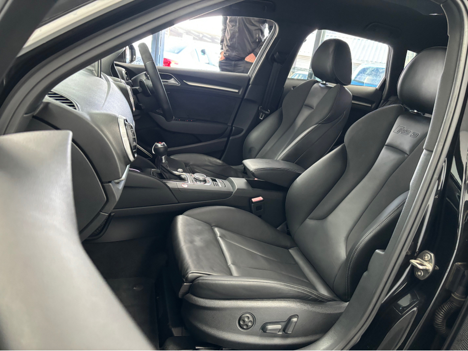 2016 Audi RS3 - image 16