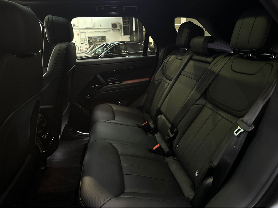 2026 Land Rover Range Rover Sport - image 19