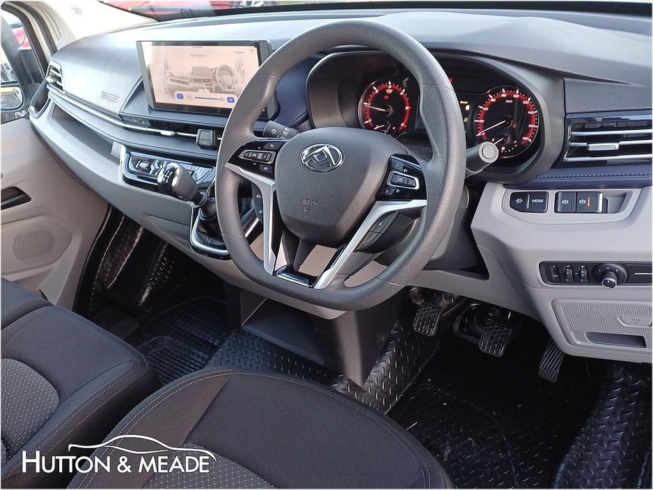 2026 Maxus Deliver 9 - image 8