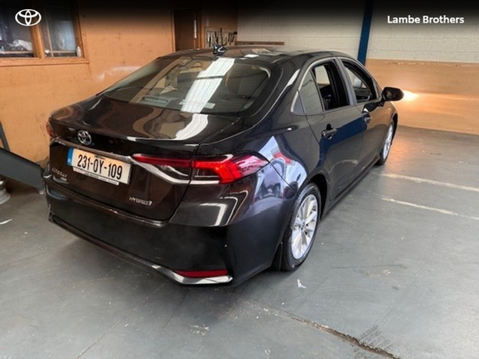 2023 Toyota Corolla - image 7