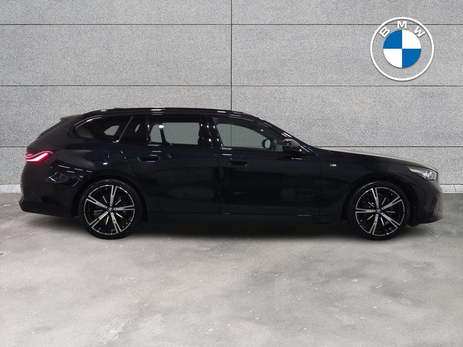 2025 BMW 5 Series 530e M Sport Touring €65,950