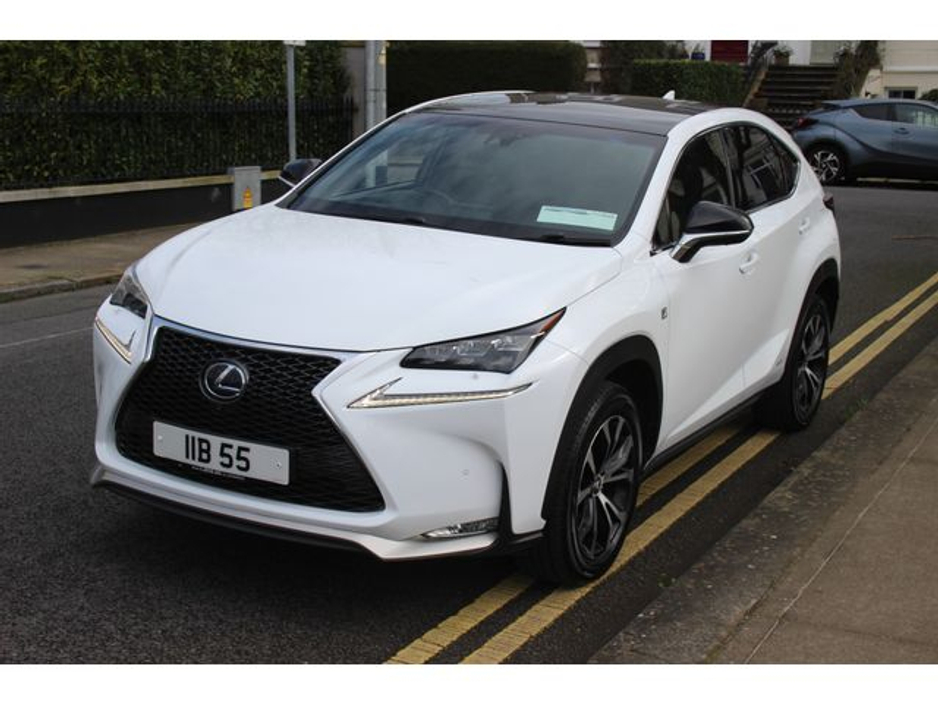 2017 Lexus NX 300 h - image 5