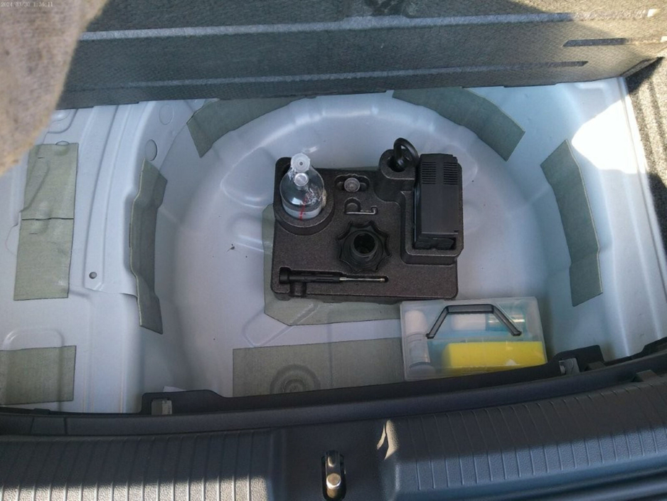 2019 Volkswagen Polo - image 14