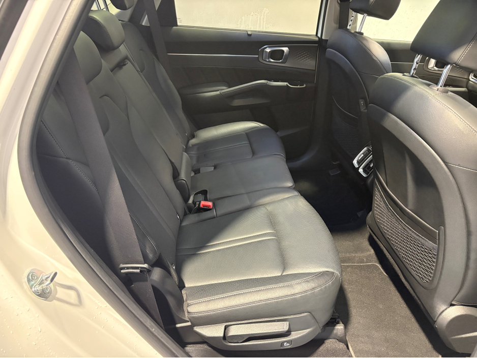 2024 Kia Sorento MASSIVE SPEC - DIESEL - 7 SEATS - LEATHER- PAN ROOF €56,950