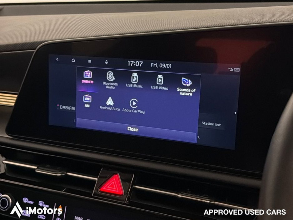 2025 Kia Niro - image 25