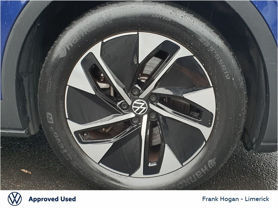 2024 Volkswagen ID.4 - image 9