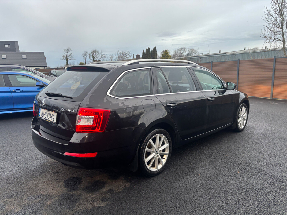2016 Skoda Octavia COMBI STYLE 1.6TDI 90HP €11,950
